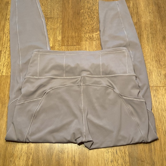 Fast and Free High-Rise Tight 25” - Picture 6 of 9